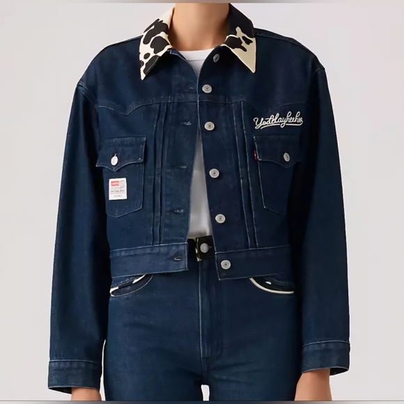 Levi's® X Toy Story Type Ii Jacket,S,M,L, XL,Retail $138.00,Cow Print Dark Wash - Picture 4 of 16